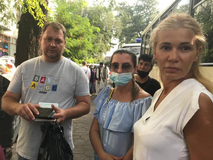 Фото – dmsu.gov.ua Спасатели доставили в Одессу 133 эвакуированных афганца. Большинство – дети