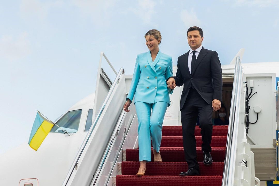 Владимир Зеленский и Елена Зеленская в Вашингтоне (фото – zelenskyi_official, Instagram) Зеленский прибыл в Вашингтон по приглашению Байдена – фото