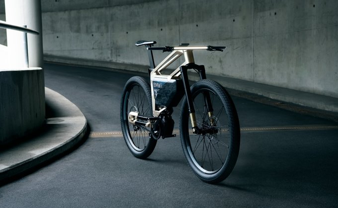BMW представив електровелосипед із запасом ходу в 300 км: фото