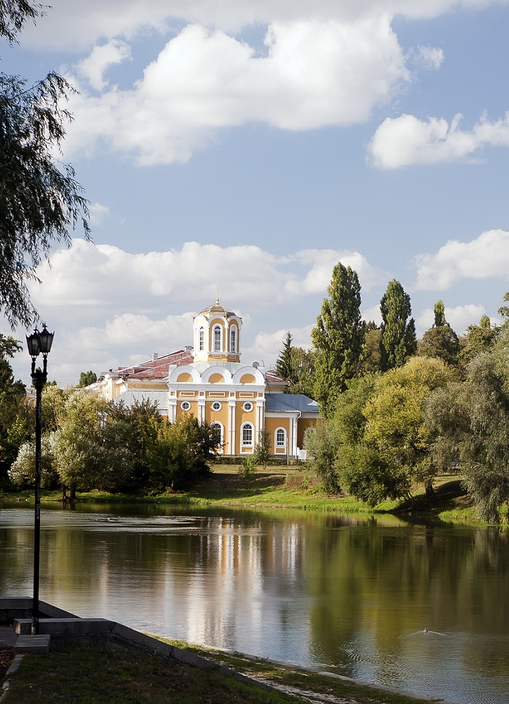 Церква Михаїла і Федора. Фото: Іван та Вікторія Ворошилови