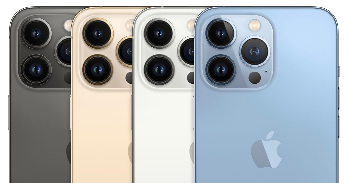 Блок камер в Apple iPhone 13 Pro (фото – Apple)