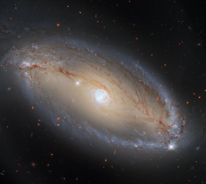 Джерело: ESA Hubble, A. Riess et al., J. Greene