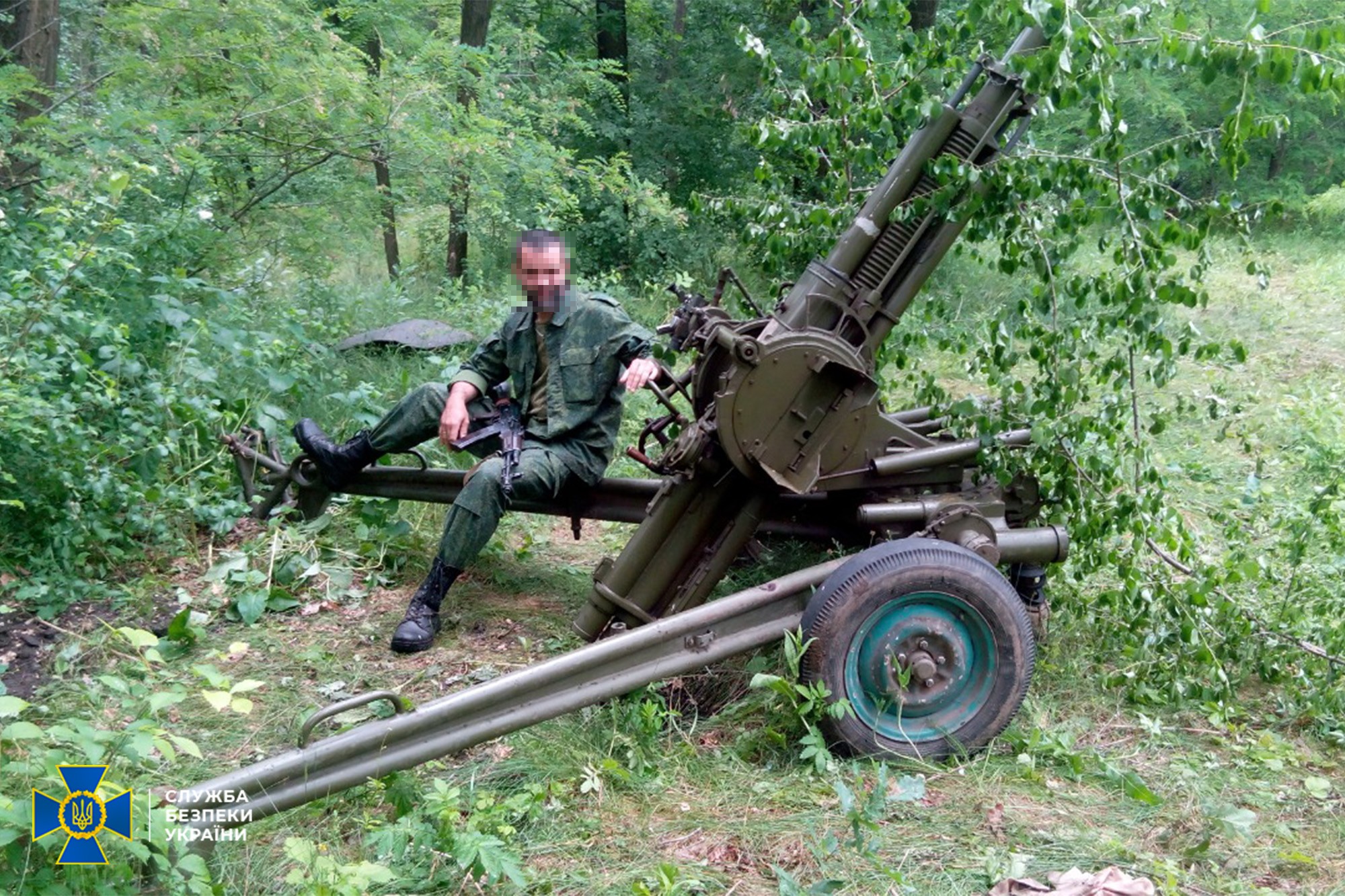 СБУ допросила пойманного на Донбассе боевика. На его телефоне видео обстрела позиций ВСУ