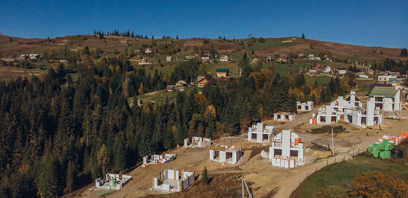В Яблуниці будується наймасштабніше котеджне містечко в Карпатах (+фото)