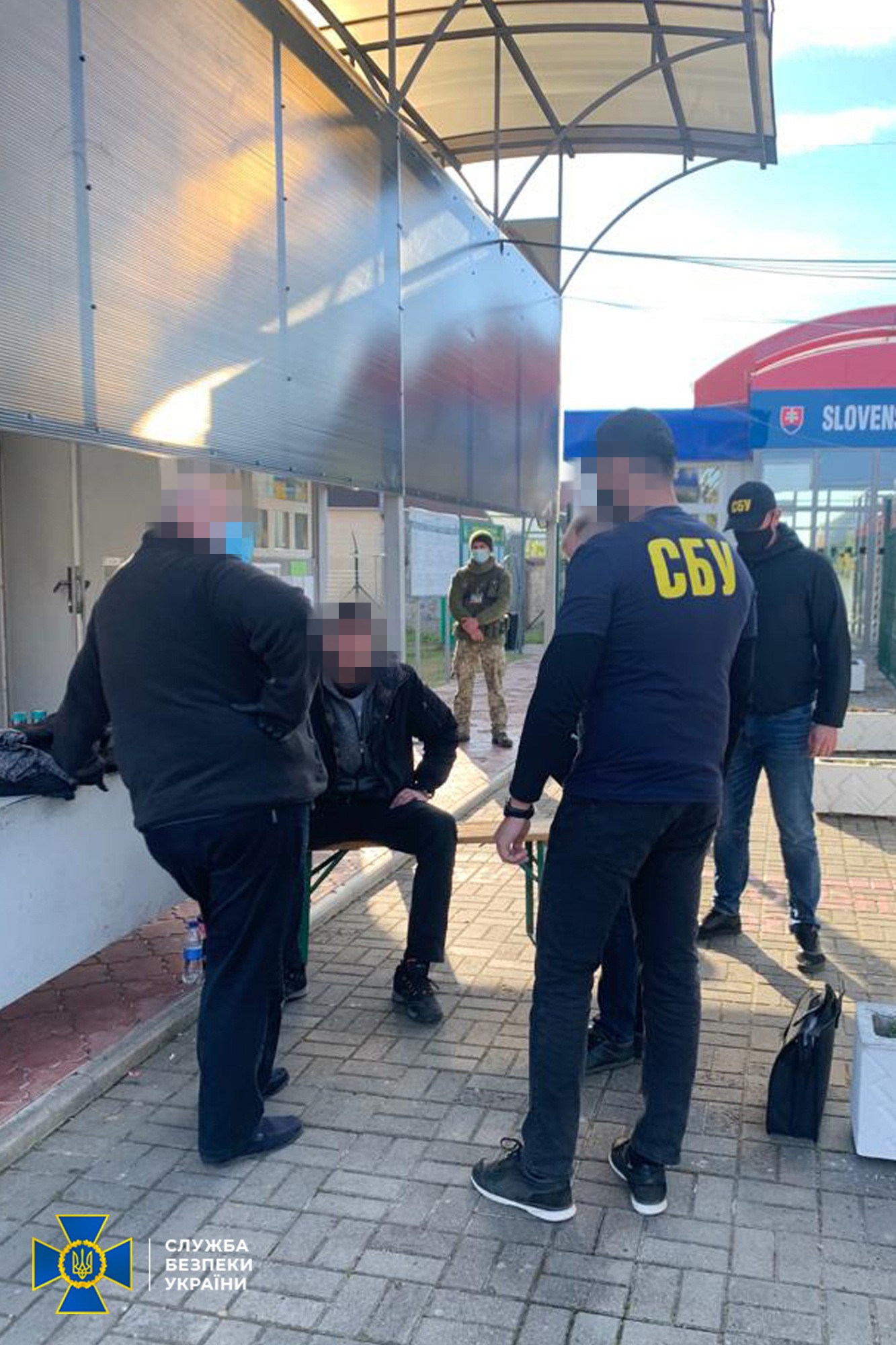 Фото: СБУ В СБУ кажуть, що запобігли потенційним хімічним терактам в ЄС: фото, відео