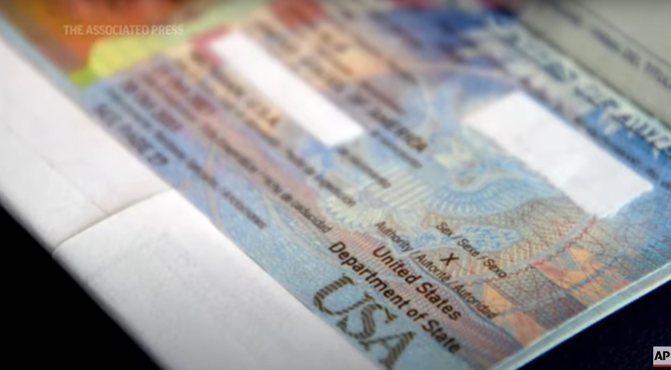 США дали первый паспорт с X-гендером бывшему военнослужащему ВМС