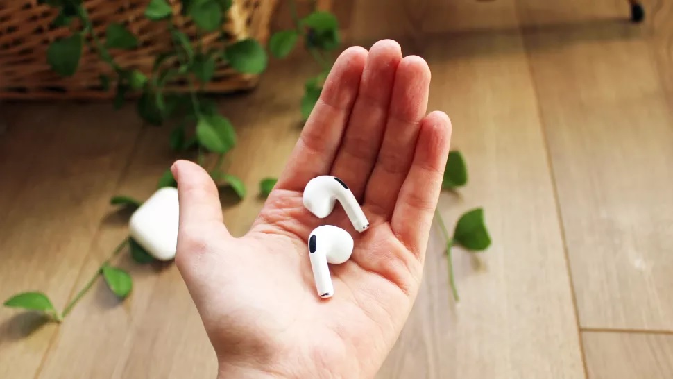 Наушники AirPods 3 Фото – TechRadar