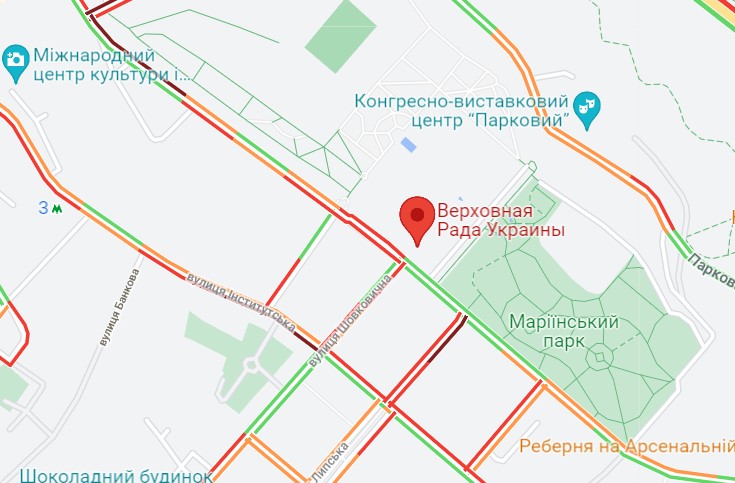 В центре Киева протест антивакцинаторов: блокируют дороги у Рады – фото, видео, карта