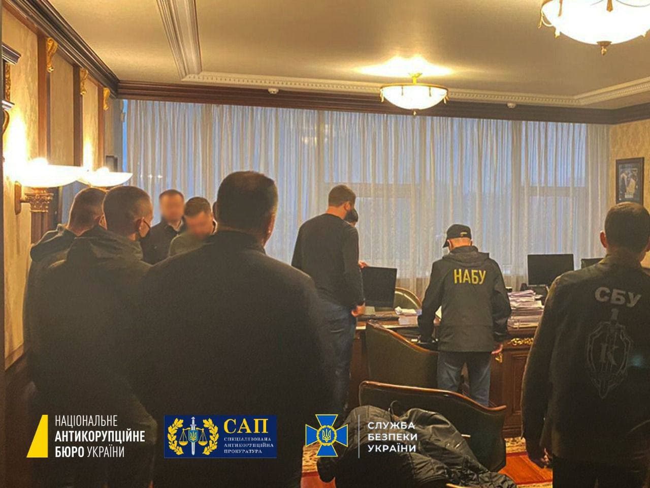 Фото: НАБУ Обыски у Любченко, Олейникова и ГНС. Налоговая говорит, что сама позвала правоохранителей