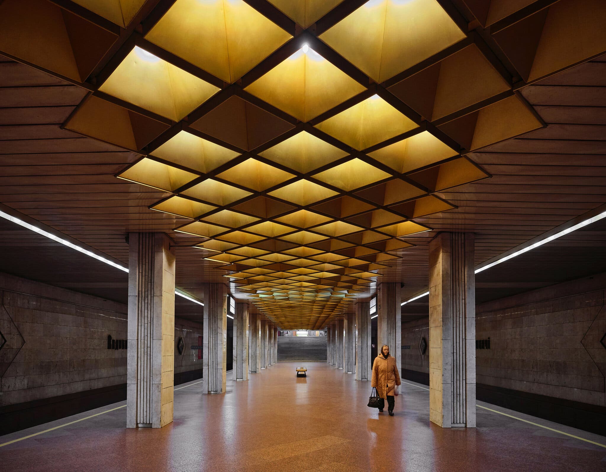 Станція Видубичі. Київ. Фото: Frank Herfort INSTITUTE