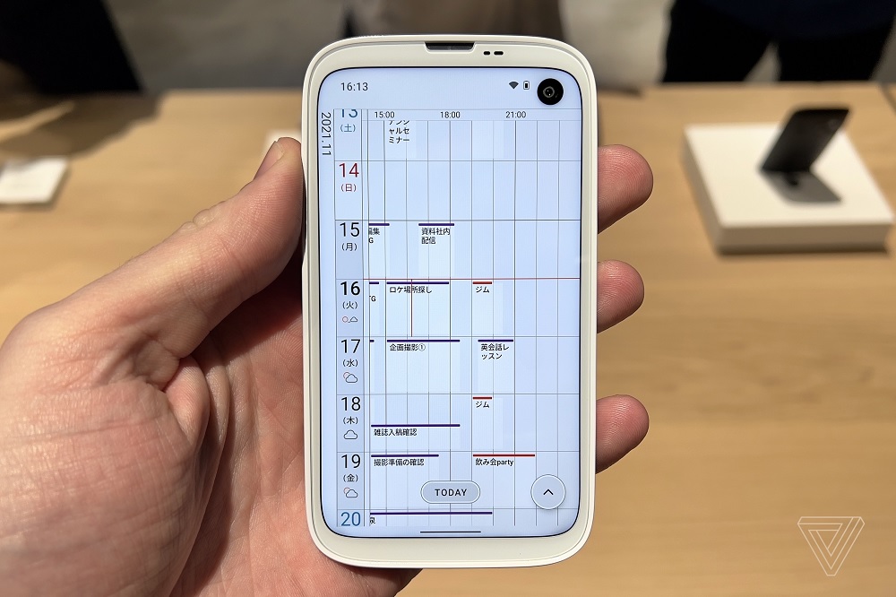 Balmuda Phone из Японии Фото – The Verge