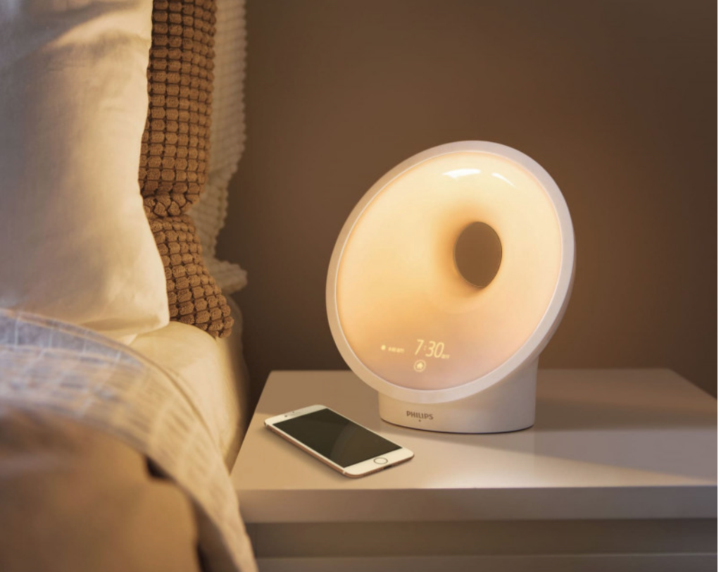 Световой будильник (Фото – smart-gadget.club)