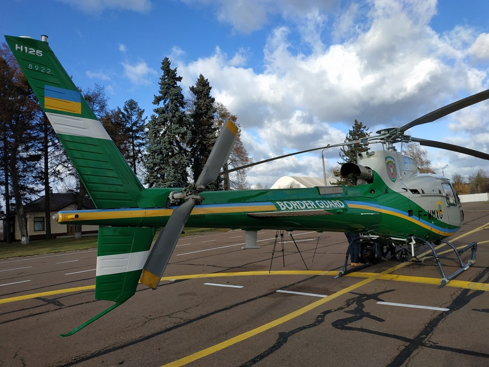 Украина получила новые французские вертолеты для охраны границы с Беларусью: фото, видео
