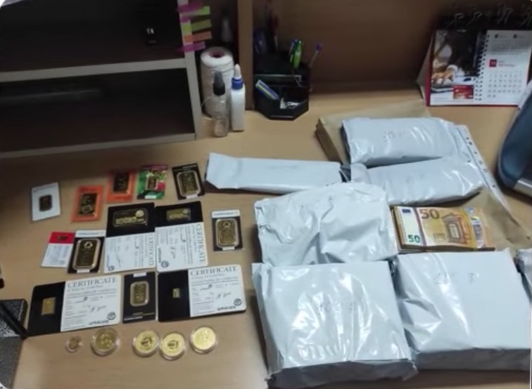 Скриншот с видео Bihus.Info показали фото с "обыска у Кивы". Но выяснилось, что журналисты ошиблись: видео