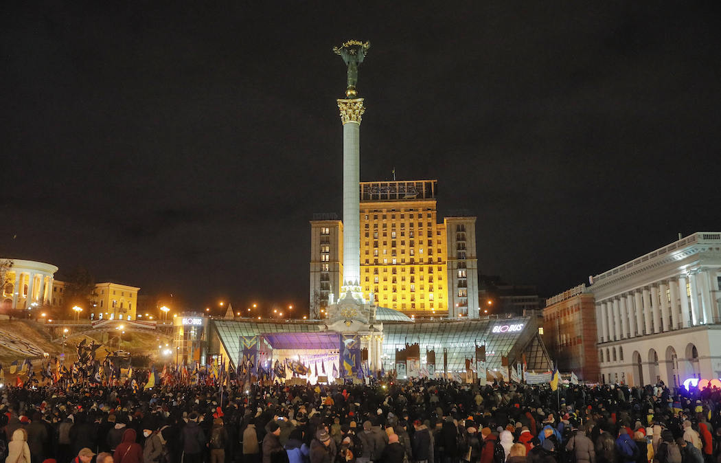 "Президент нанес урон Украине". Почему не случился переворот, которым пугал Зеленский