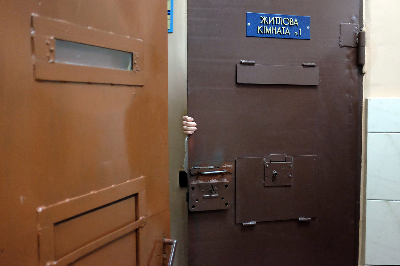 Самый страшный суд. Кто и почему сидит в украинских тюрьмах за чужие преступления