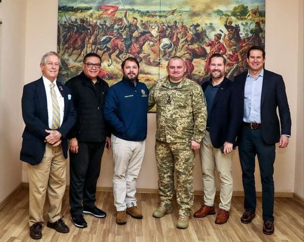 Конгрессмены в Украине (фото — посольство США в Киеве)