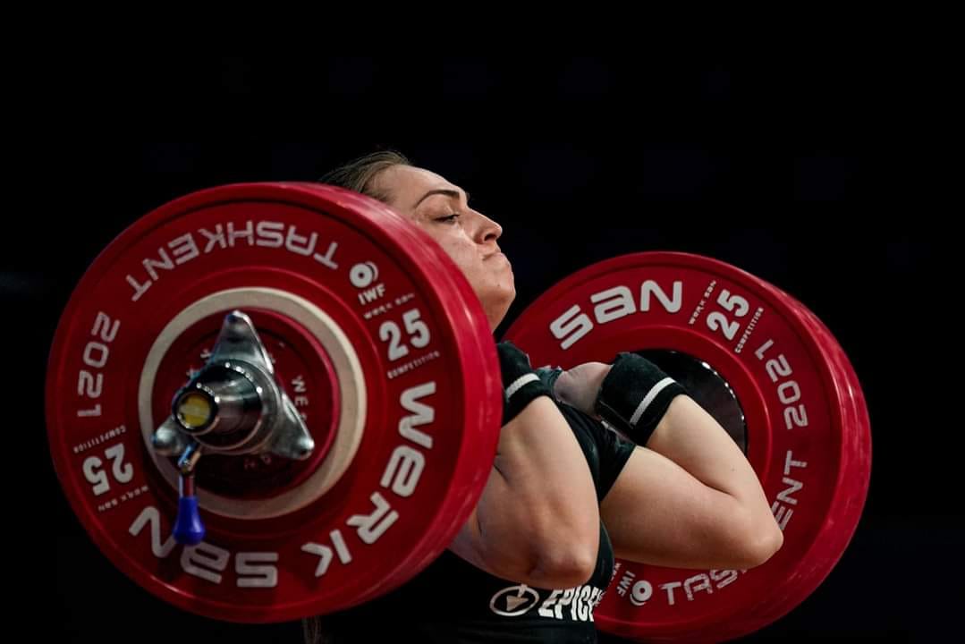 Аліна Марущак (Фото: Федерація важкої атлетики України)