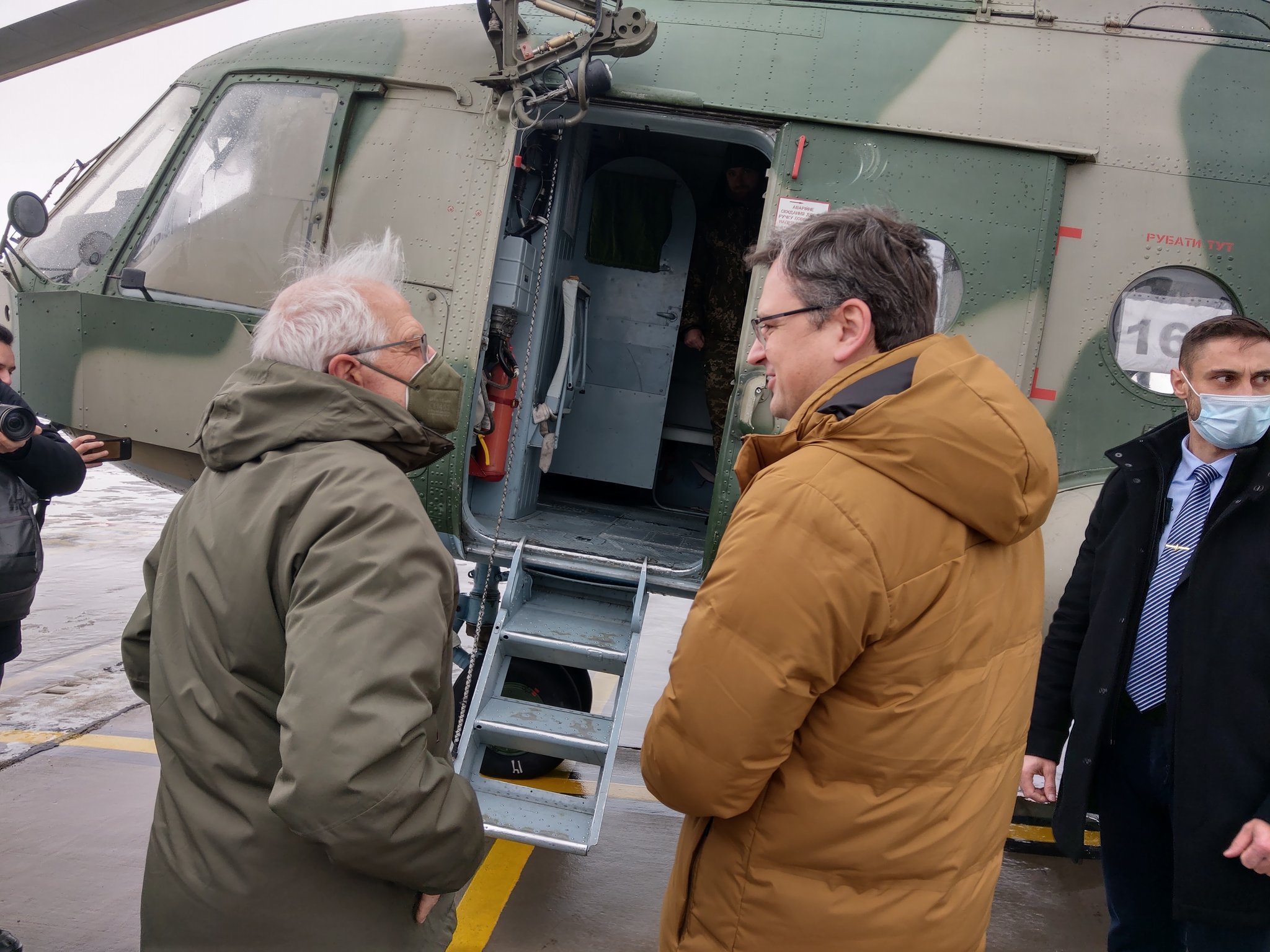 Візит Борреля до України (фото – Twitter/Матті Маасікас) Візит Борреля до України (фото – Twitter/Матті Маасікас)