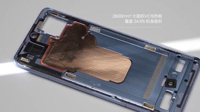 Смартфон Xiaomi 12 у розібраному вигляді. Фото – Gizmochina