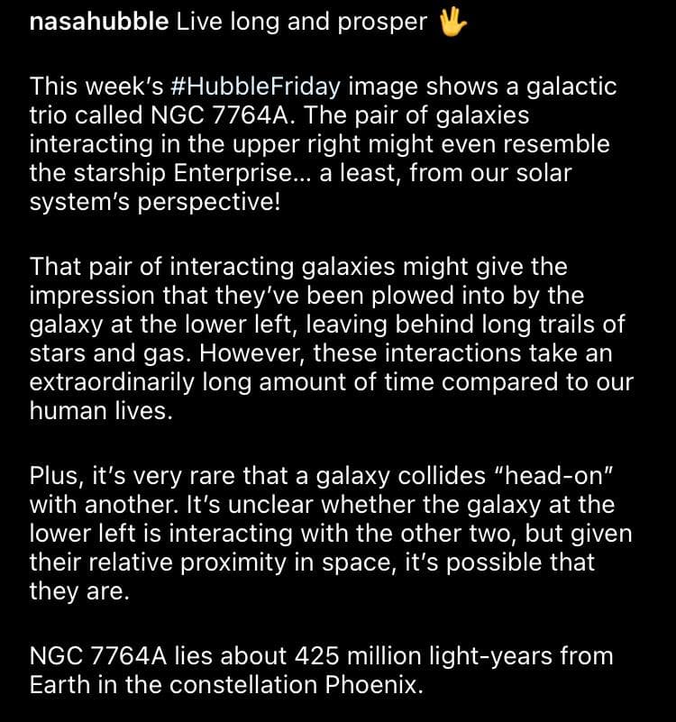Напоминает звездолет. Телескоп Hubble запечатлел трио галактик – фото