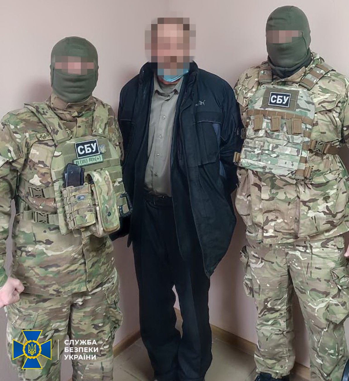 Приехал за пенсией. В Станице Луганской задержан один из главарей боевиков-"казаков" – СБУ