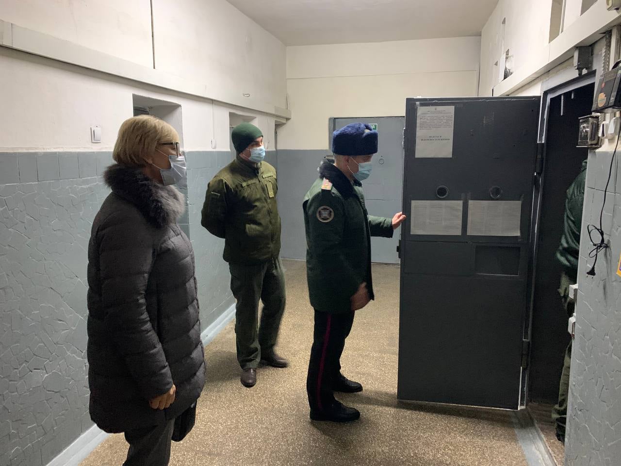 Фото: ФБ Денісової Стрілянина на Південмаші. Омбудсменка відвідала нацгвардійця Рябчука у СІЗО: фото