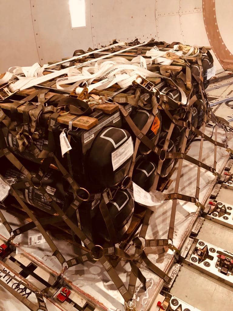 Фото – Facebook Резникова В Киеве приземлился грузовой самолет США: на борту 90 тонн боеприпасов для ВСУ