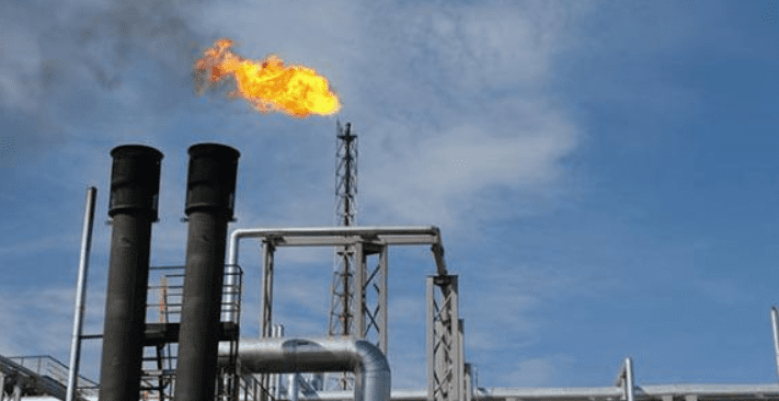 Бізнес-тиждень: Ще €5 млрд Україні від ЄС, газова війна та проблемний польський кордон
