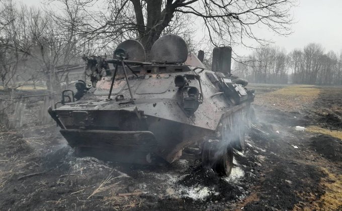 Українська армія розгромила окупантів на схід від Києва. І спалила багато техніки – фото