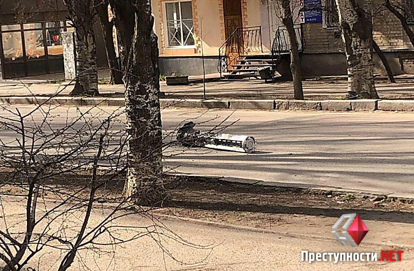 Российские оккупанты обстреляли Николаев: погибли около 10 человек, больше 60-и – ранены