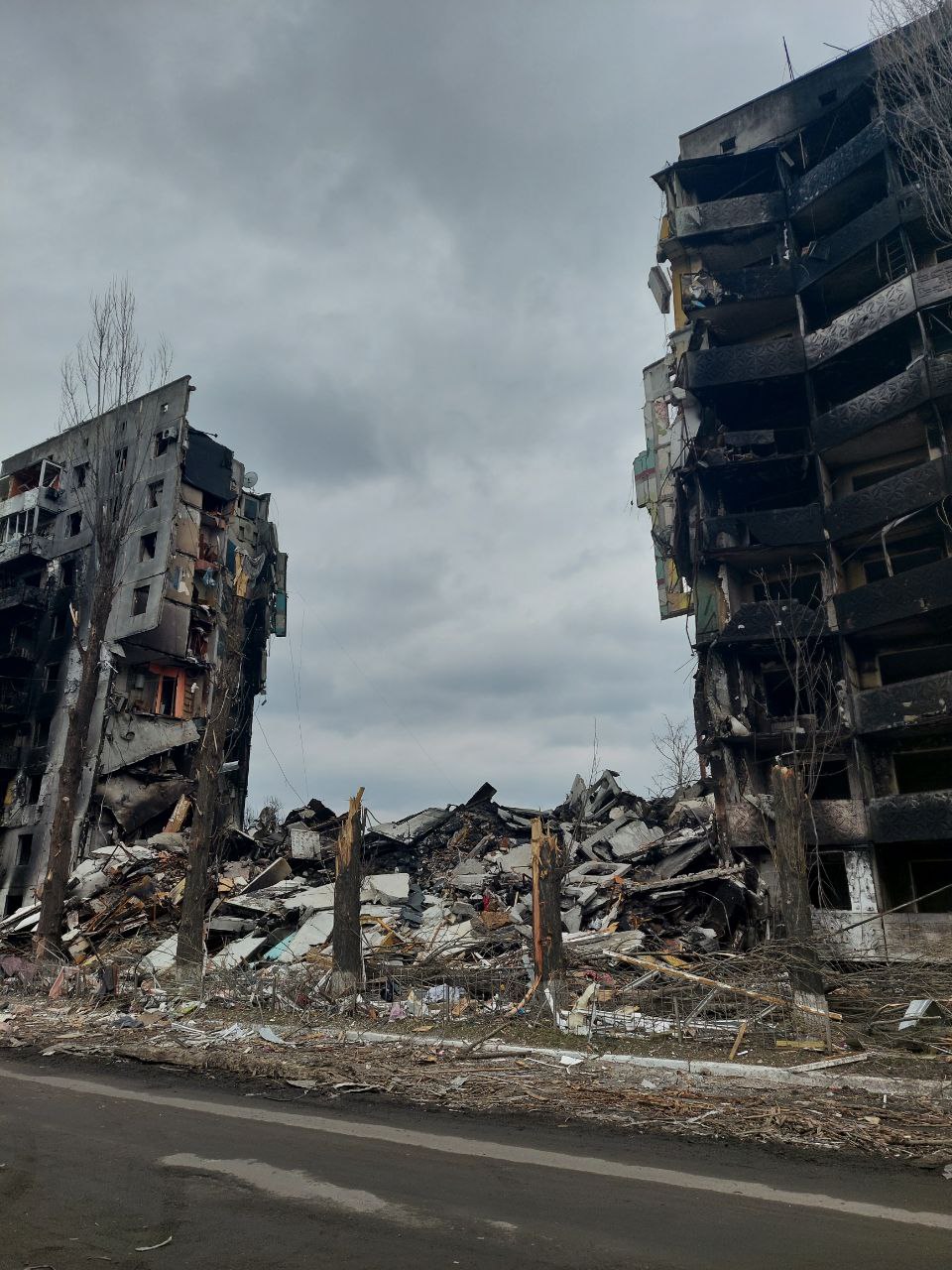 Фото: t.me/steklevko Бородянку під Києвом майже повністю зруйновано — фото, відео