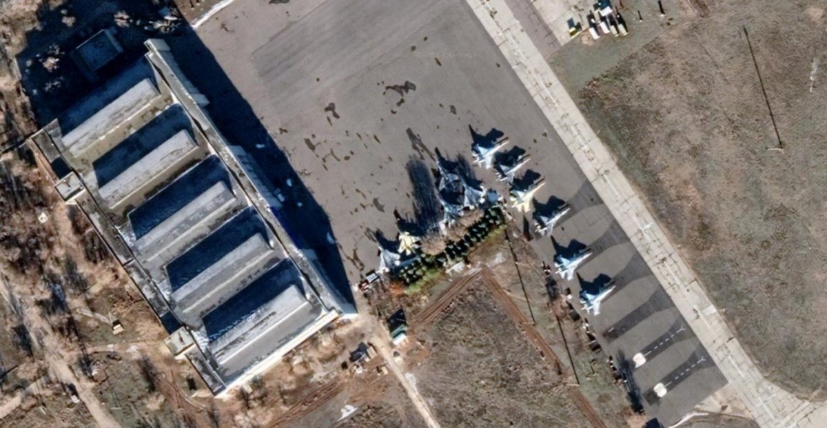 Российские Су-57 (Скриншот defence-ua) В Google maps стали доступны качественные снимки стратегических объектов РФ (обновлено)