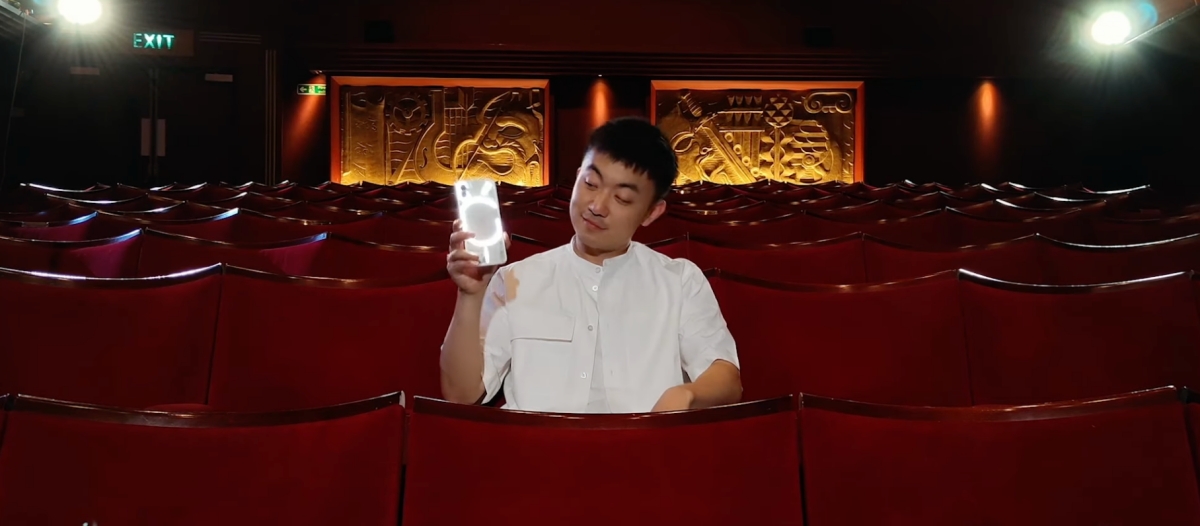 Засновник OnePlus презентував неоновий смартфон Nothing Phone (1)