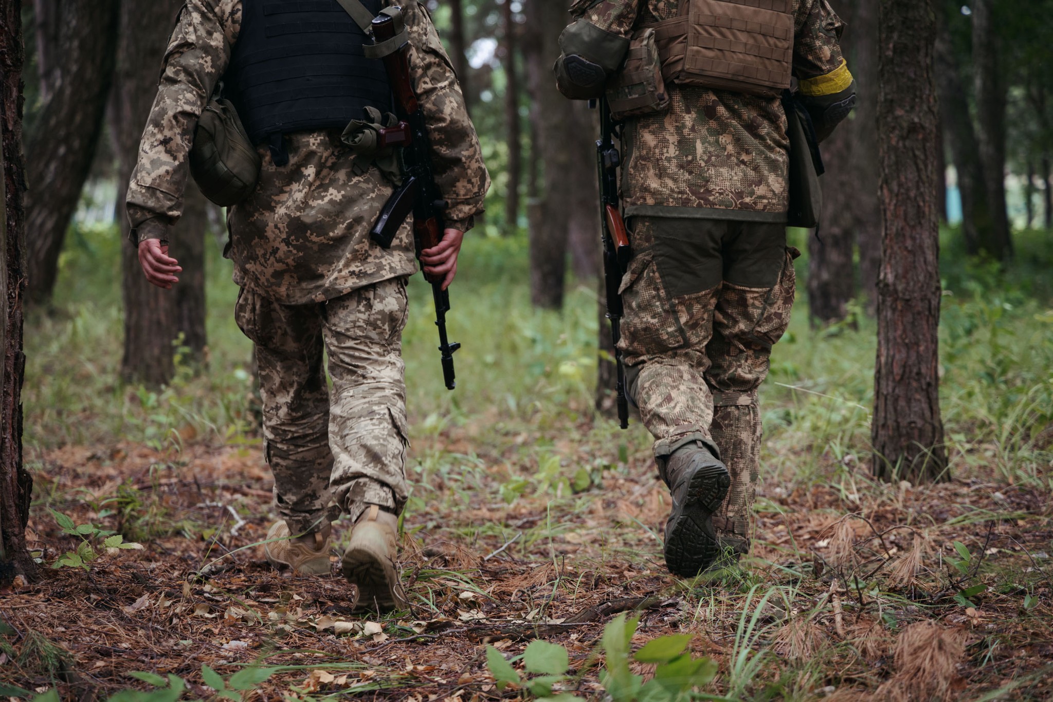 "Нація під загрозою. Відпочинку немає". Як триває мобілізація та коли військові повернуться з фронту