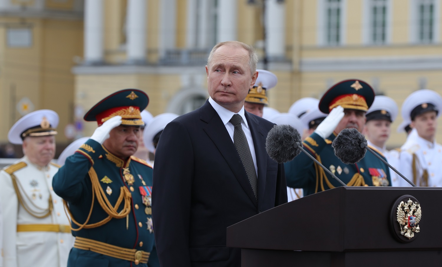 У Путина проблемы с армией. Это дает Украине шанс отбивать юг. Обзор западных медиа - Фото