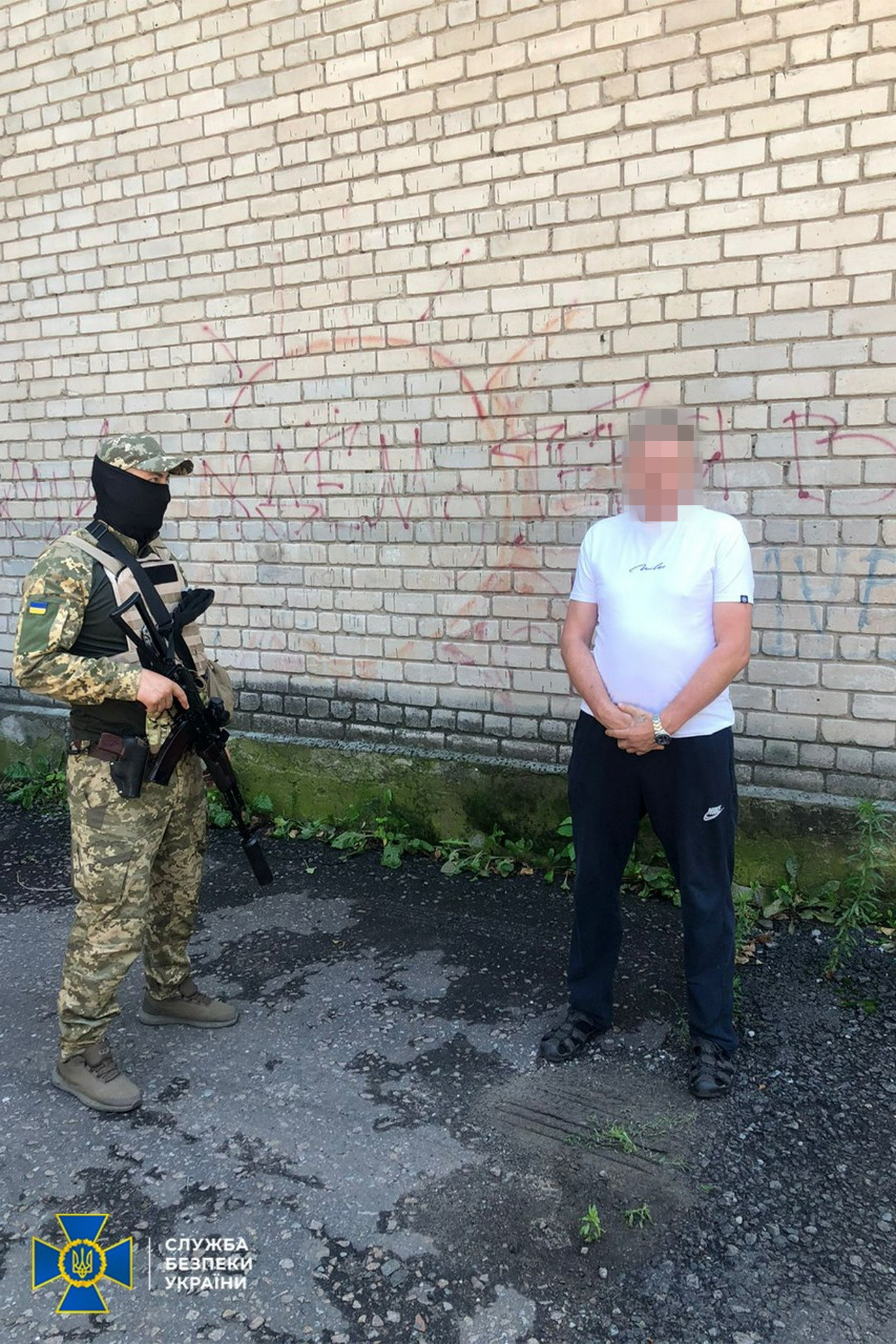 Задержанные агенты РФ (Фото: пресс-служба СБУ)