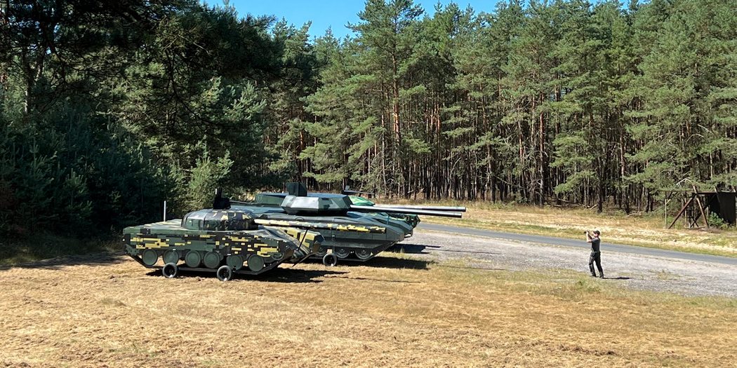 Німецька армія отримала повнорозмірні мішені у вигляді російських танків