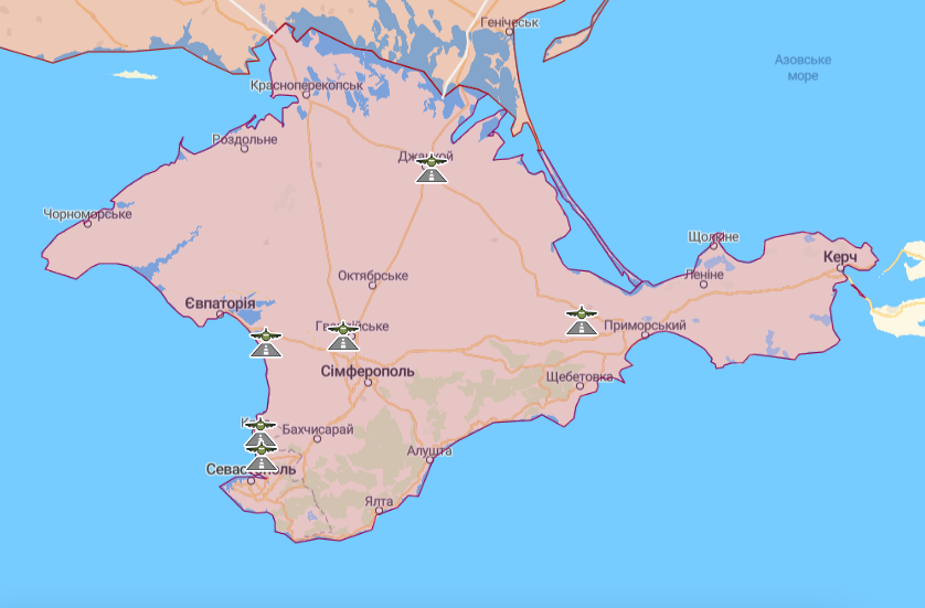 Військові аеродроми РФ на території окупованого Криму (фото – скріншот карти Deepstate)