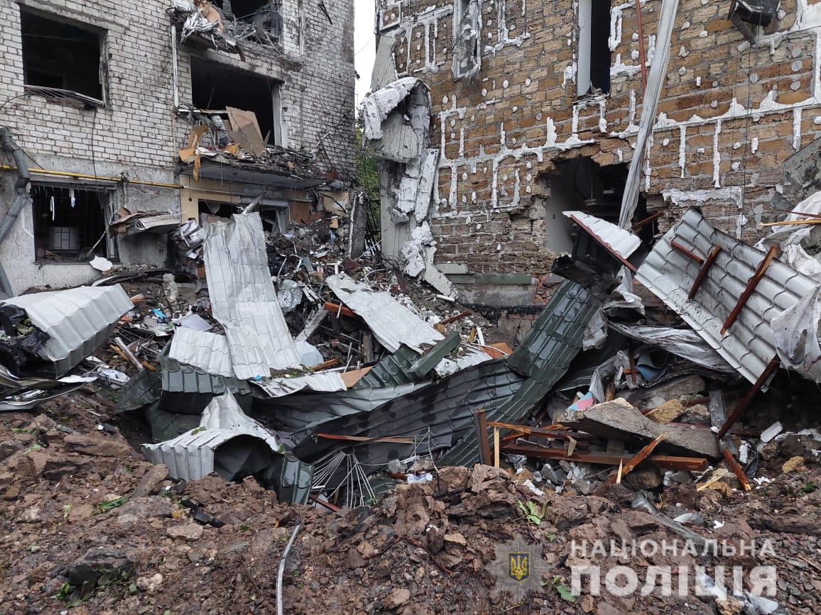 Миколаїв потрапив під потужний обстріл, дев'ять людей поранені – мер