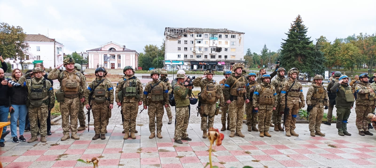 Бойцы ВСУ в Изюме (Фото: пресс-служба 25-й бригады)