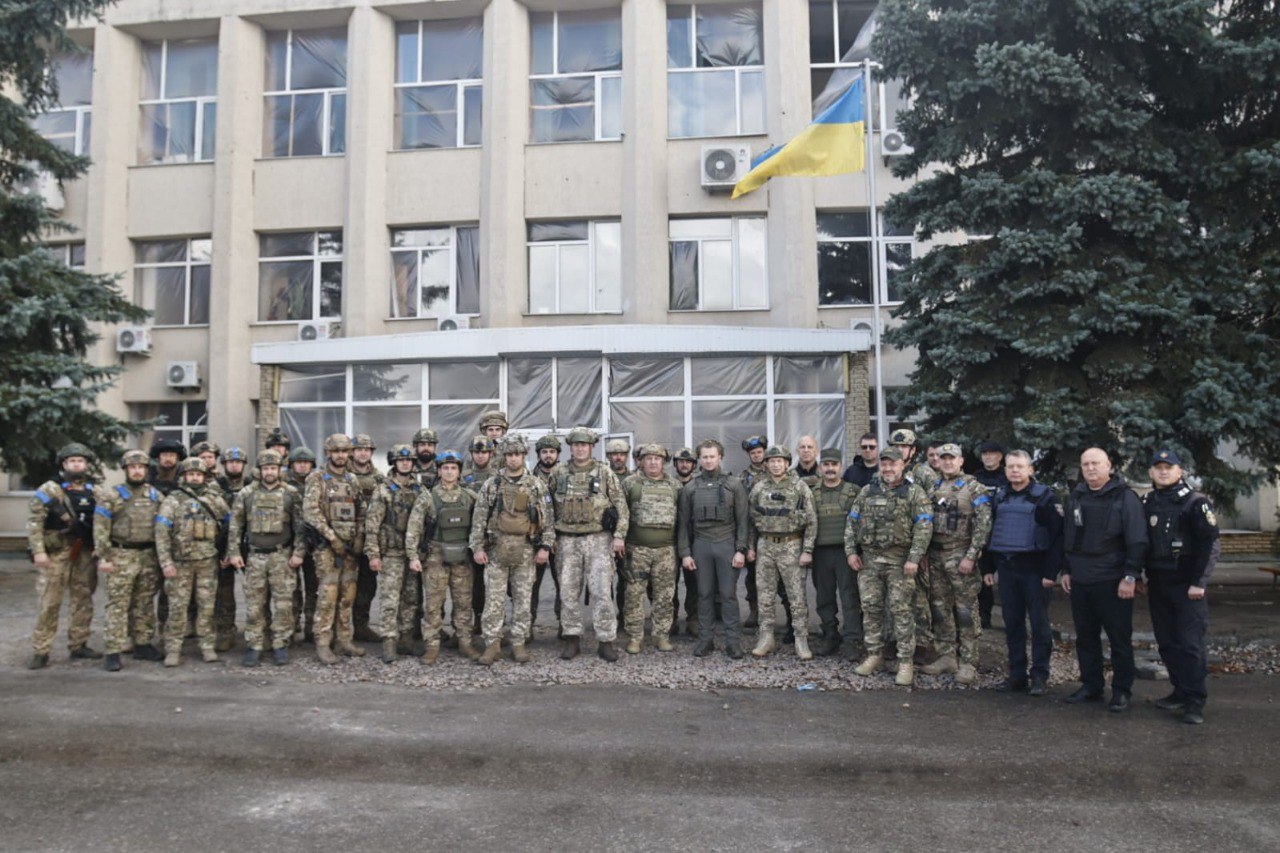 Украинские военные освободили от оккупантов еще несколько населенных пунктов: видео