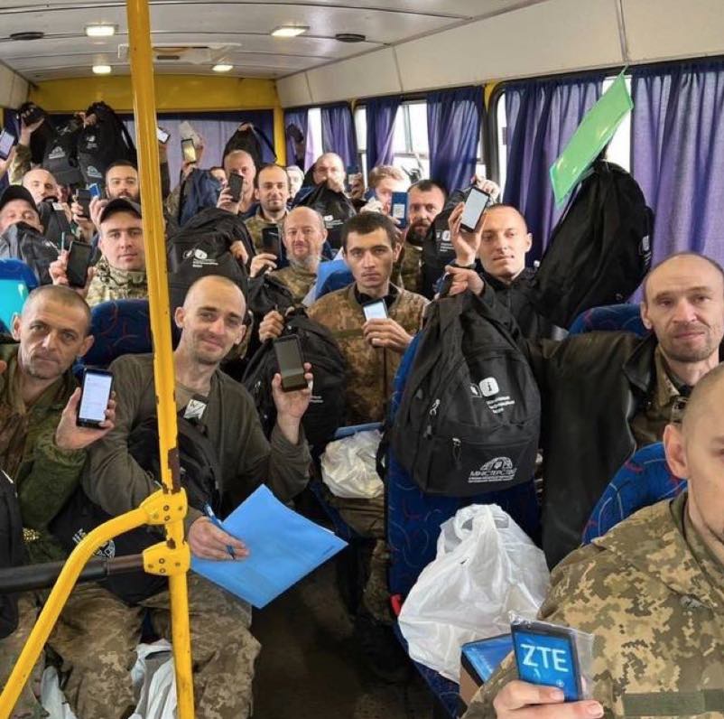 Фото: t.me/ermaka2022 З полону повернули 32 українських воїнів і тіло ізраїльтянина, що загинув за Україну – фото