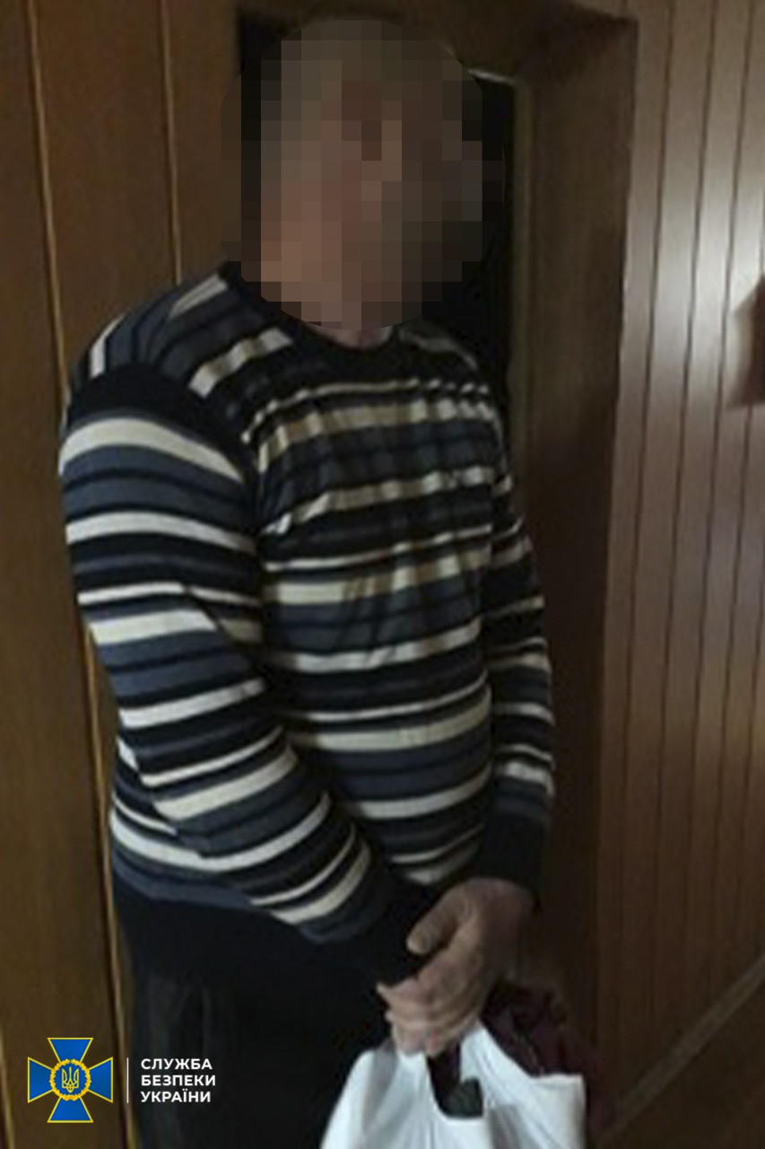 СБУ заявила, що викрила мережу ГРУ РФ на Харківщині, яка "полювала" за HIMARS: фото