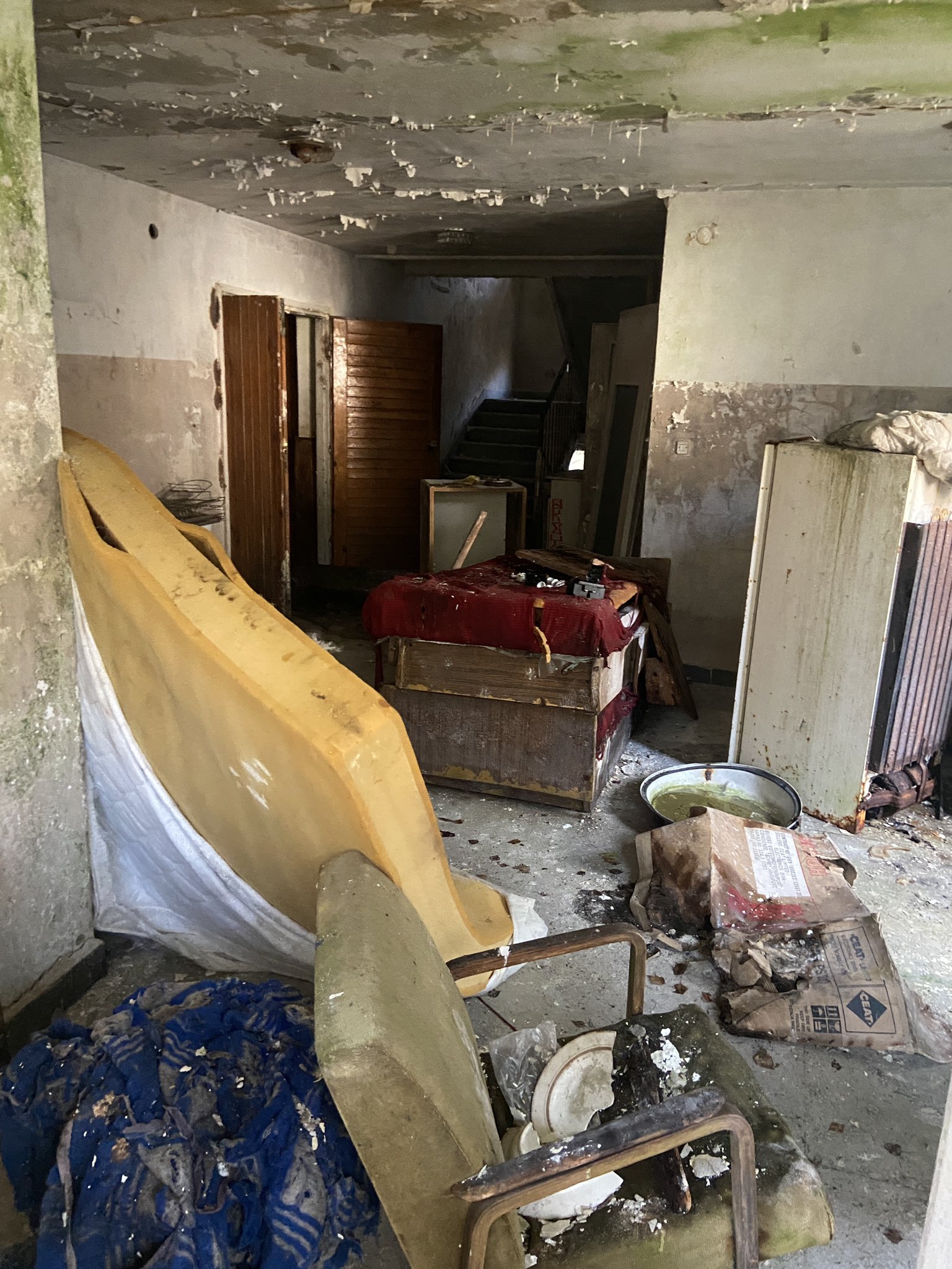 Польша забрала у посольства РФ базу отдыха. Россияне все там разрушили – фото