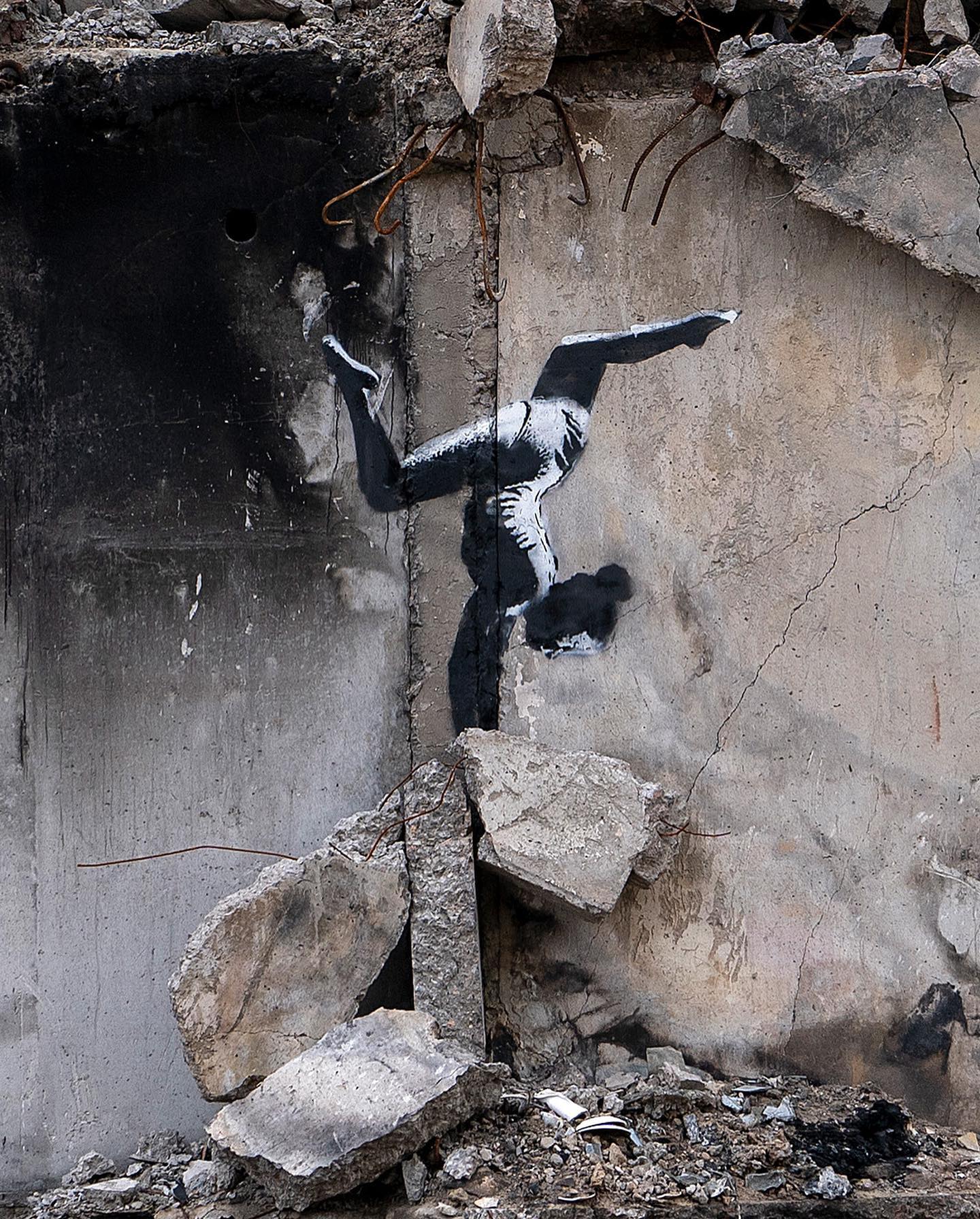 Бенксі підтвердив авторство одного з двох графіті у Бородянці. Є ще в Ірпені: фото