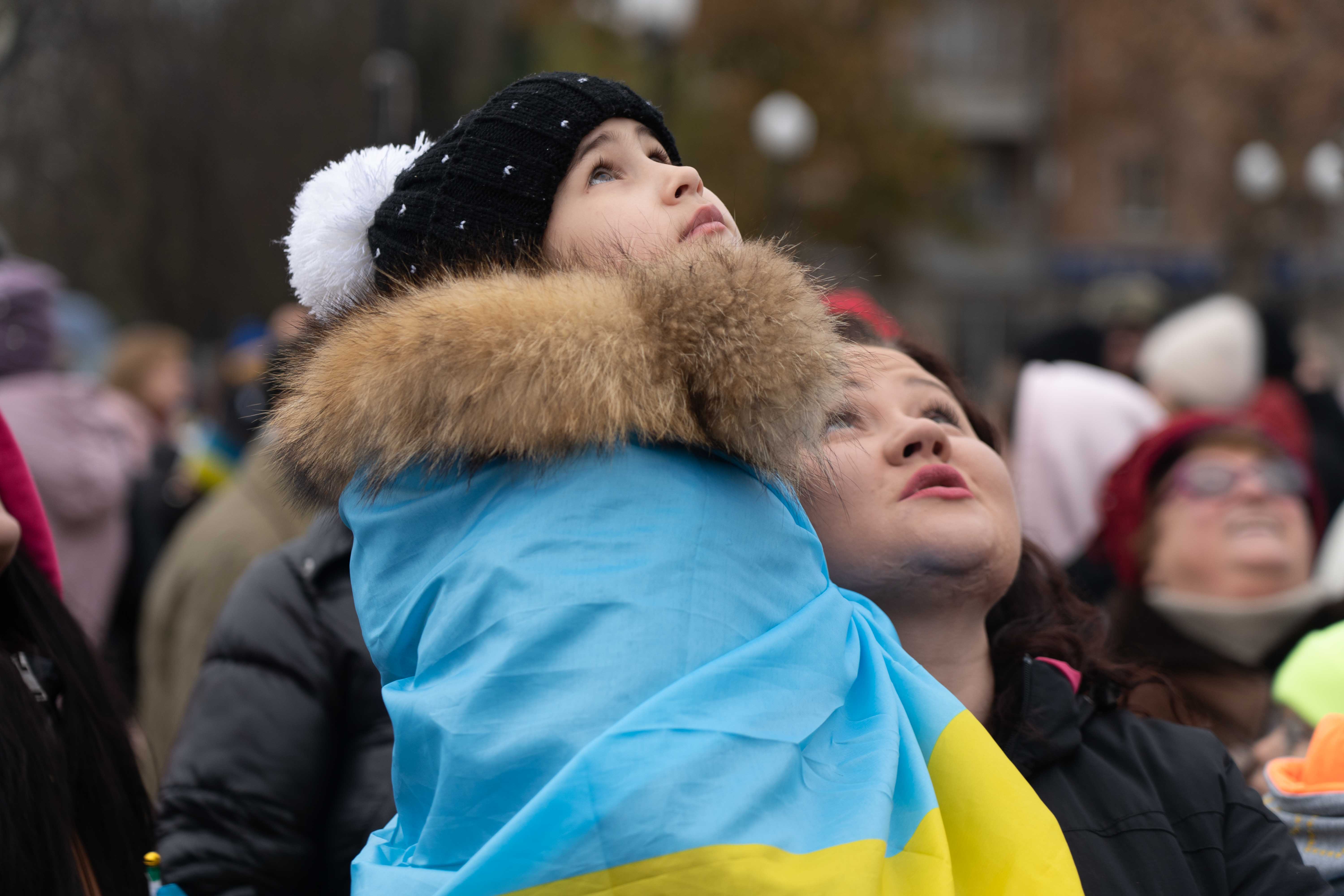 "Рублі більше не ходять". Як Херсон повертається до вільного життя в Україні: фото