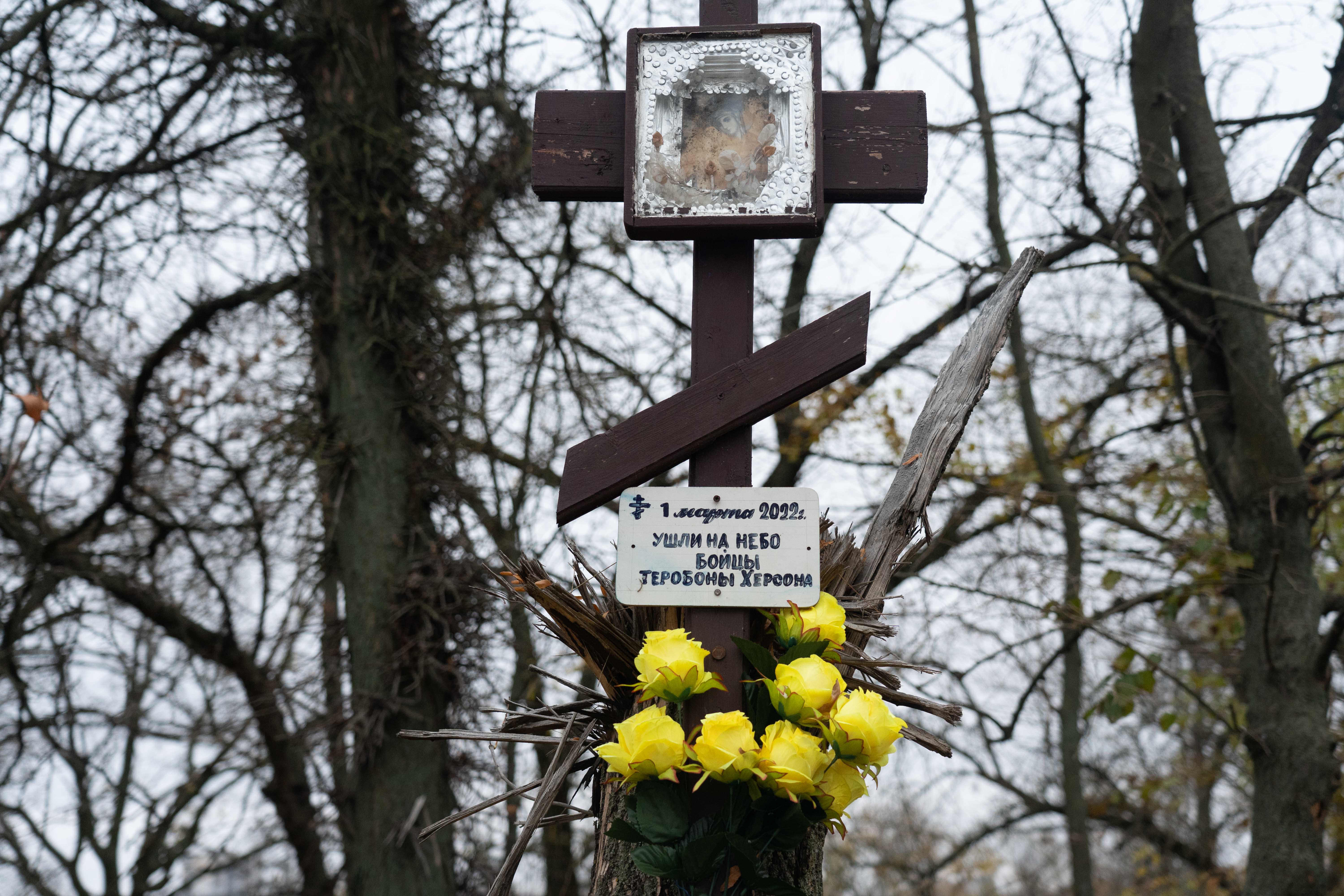 "Рублі більше не ходять". Як Херсон повертається до вільного життя в Україні: фото