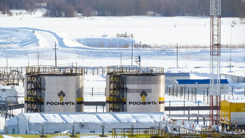 Испугались реакции Путина. Почему ограничение цен на нефть РФ не остановит войну в Украине