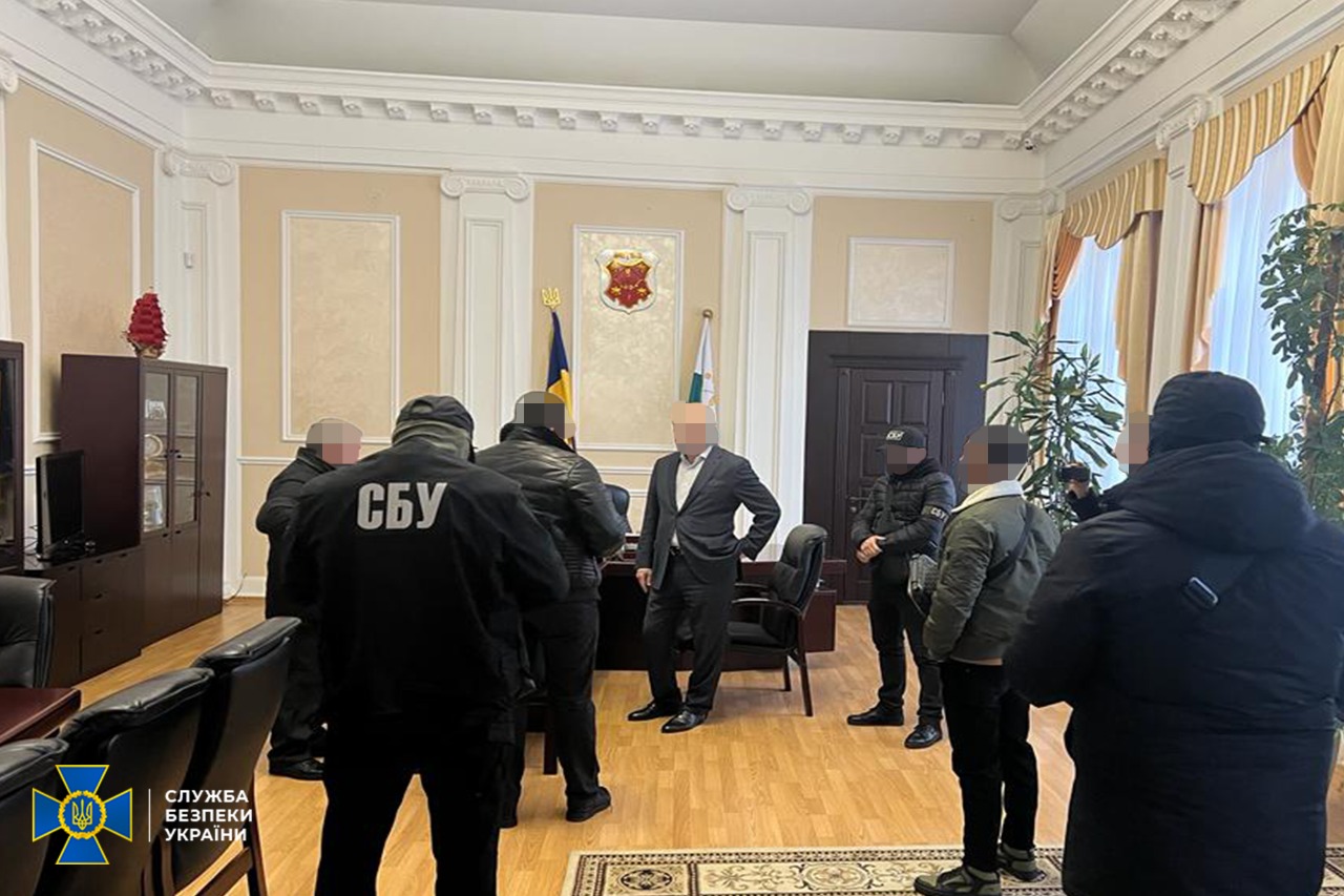 Фото: СБУ Мер Полтави Мамай отримав підозру СБУ у поширенні інформації про військових – фото